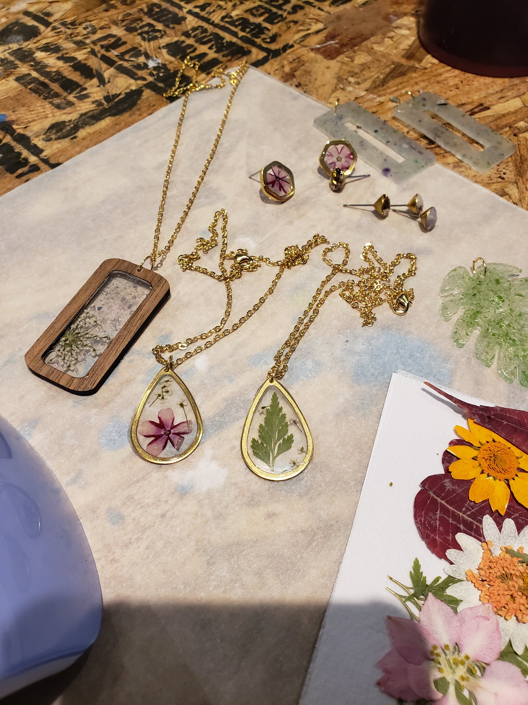 Jewelry 201: UV Resin