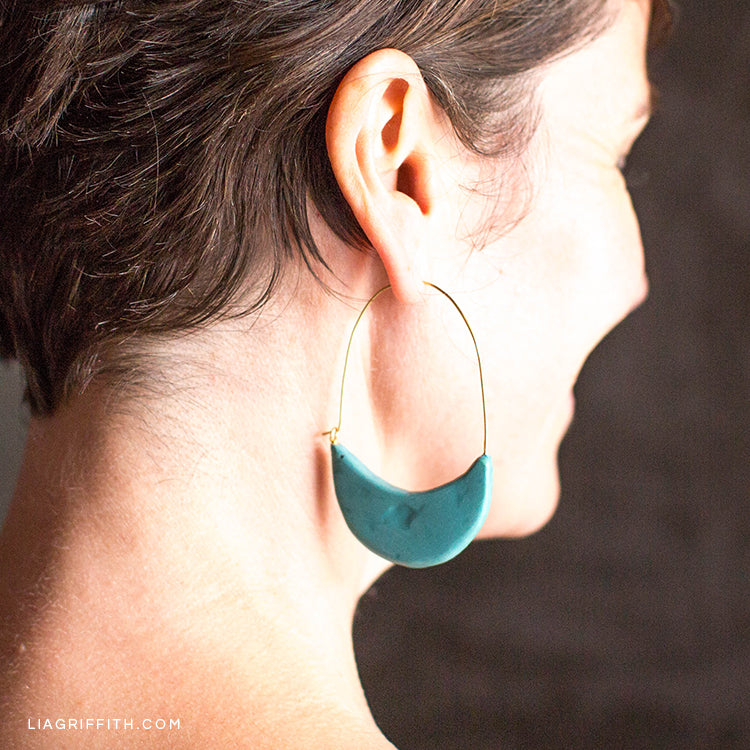 Jewelry 102 :: Modern Clay