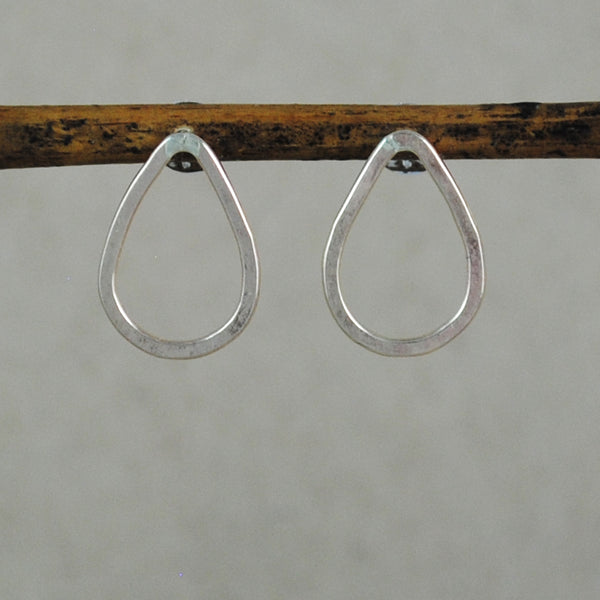 Medium Teardrop Studs - gold-filled