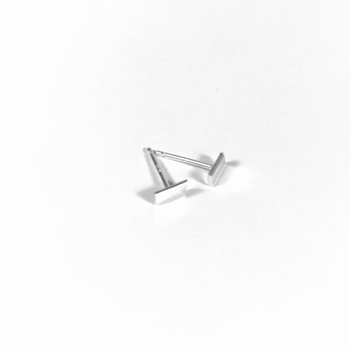 WHS XS Bar Stud Earrings - sterling silver