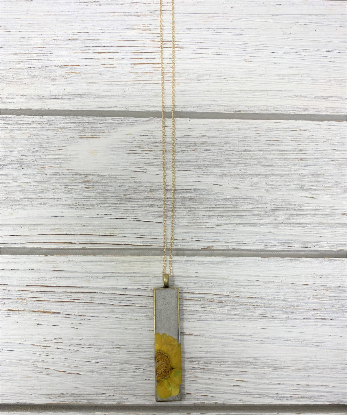 Concrete Botanical Necklace - Yellow
