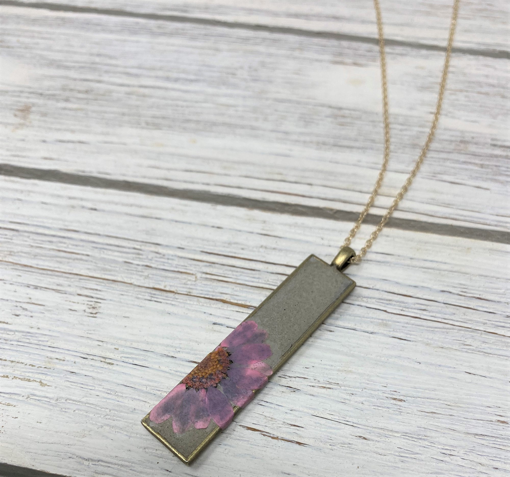 Concrete Botanical Necklace - Pink