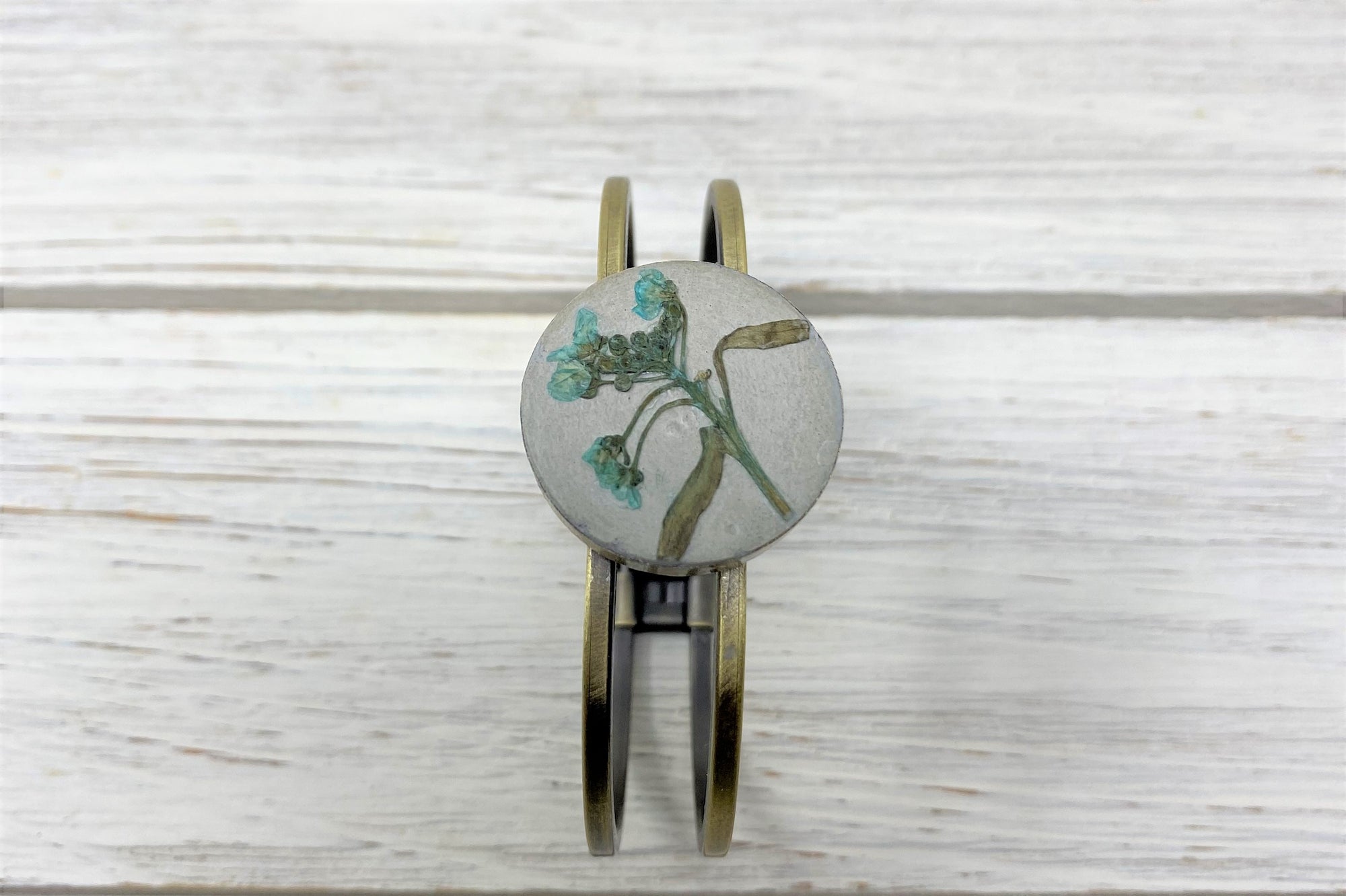 Vintage Concrete Flower Bracelet- IV