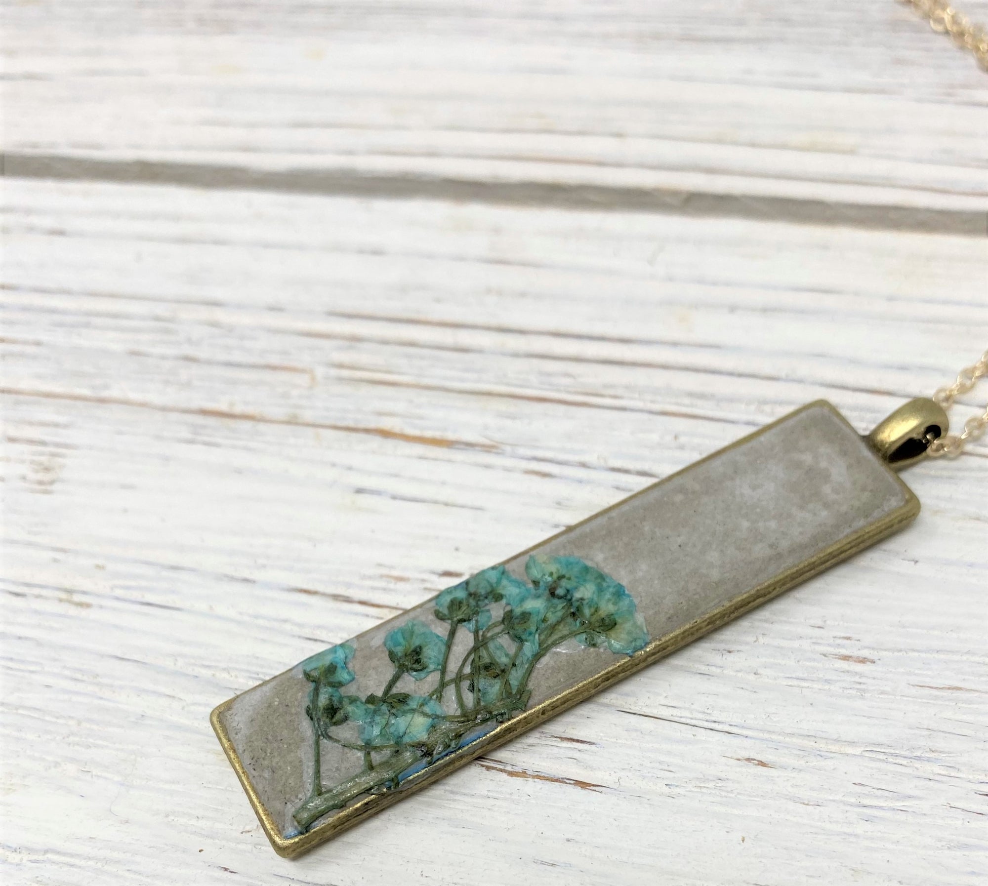 Concrete Botanical Necklace - Light Blue Flower