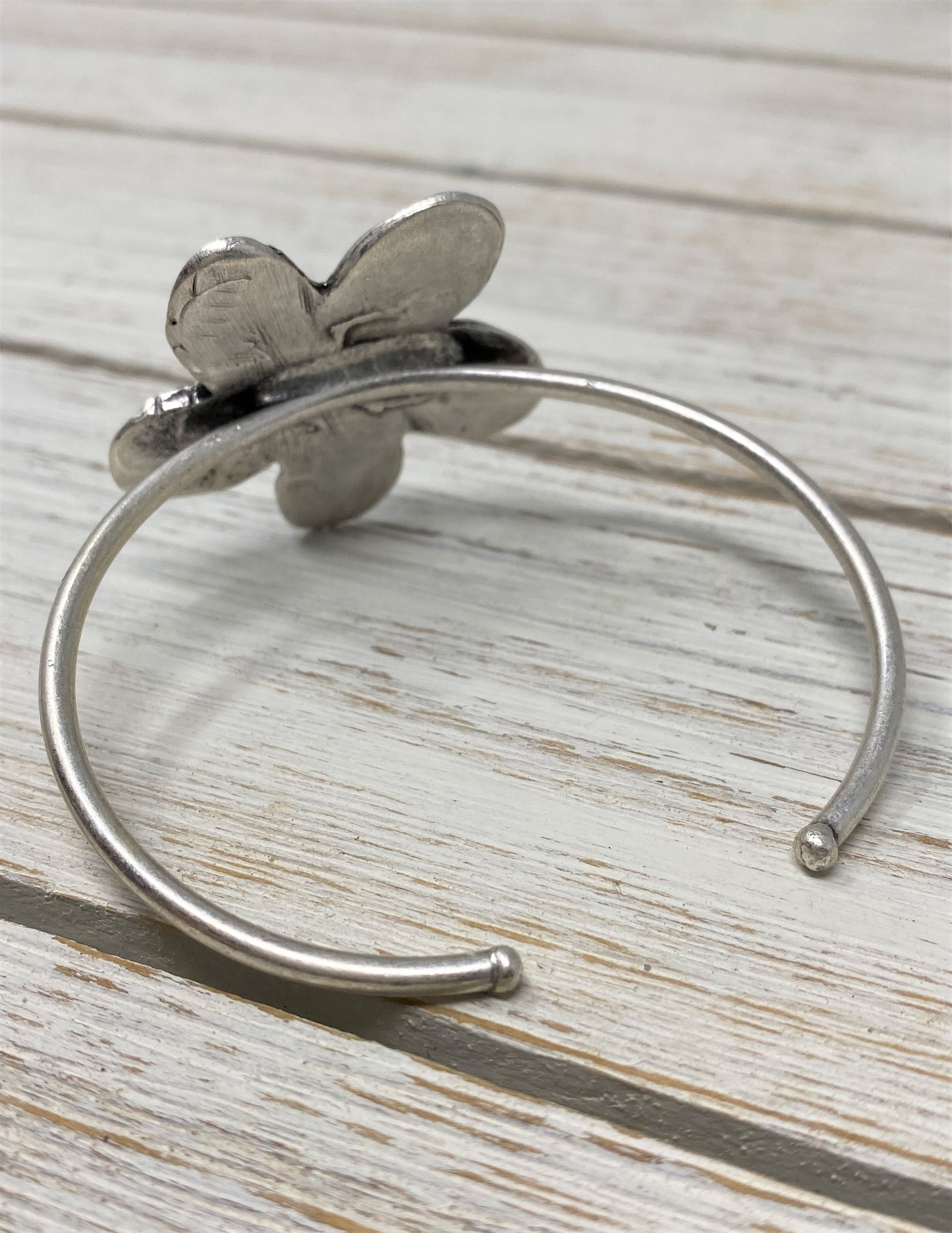 Concrete Silver Flower Bracelet II