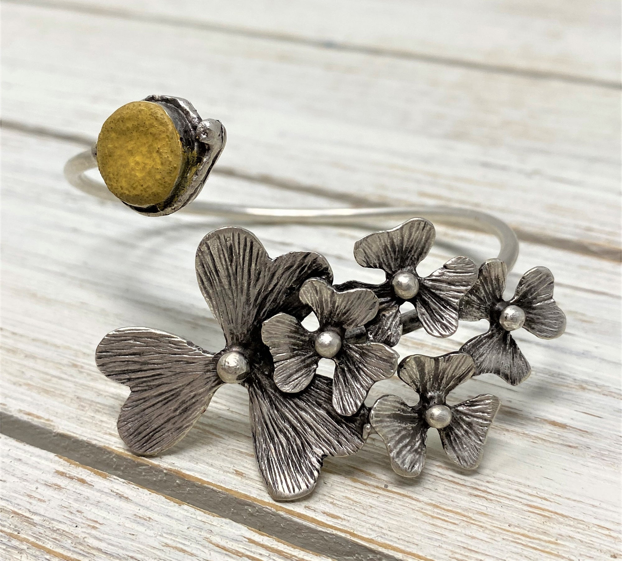 Concrete Silver Flower Bracelet III