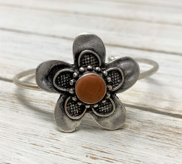 Concrete Silver Flower Bracelet II