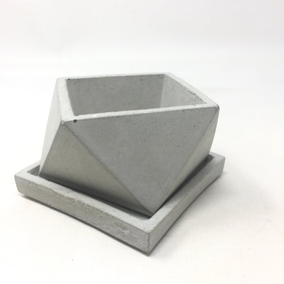 Concrete Planter with Tray