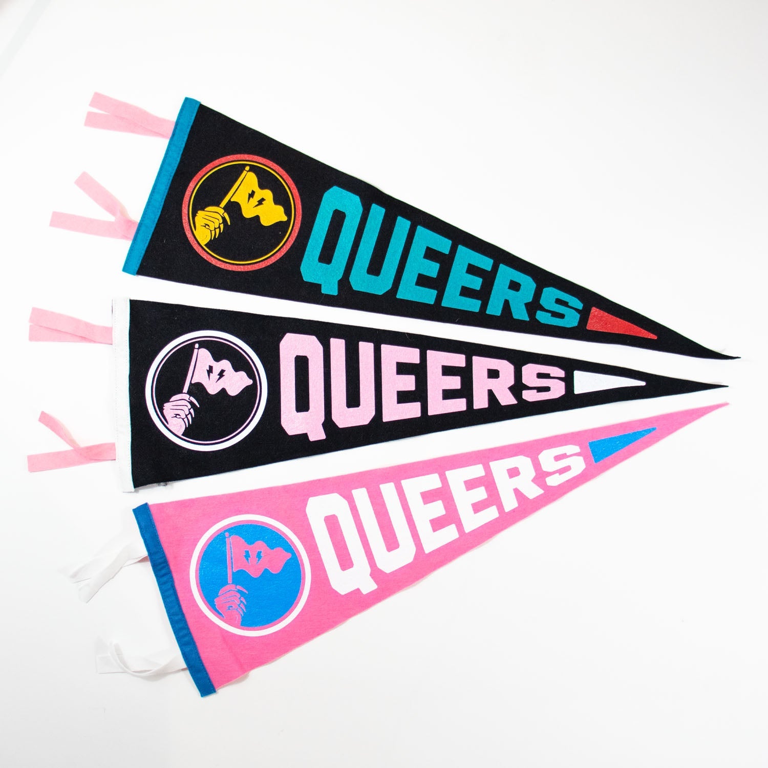 QUEERS PENNANT - TRANS (Pink/White/Blue)