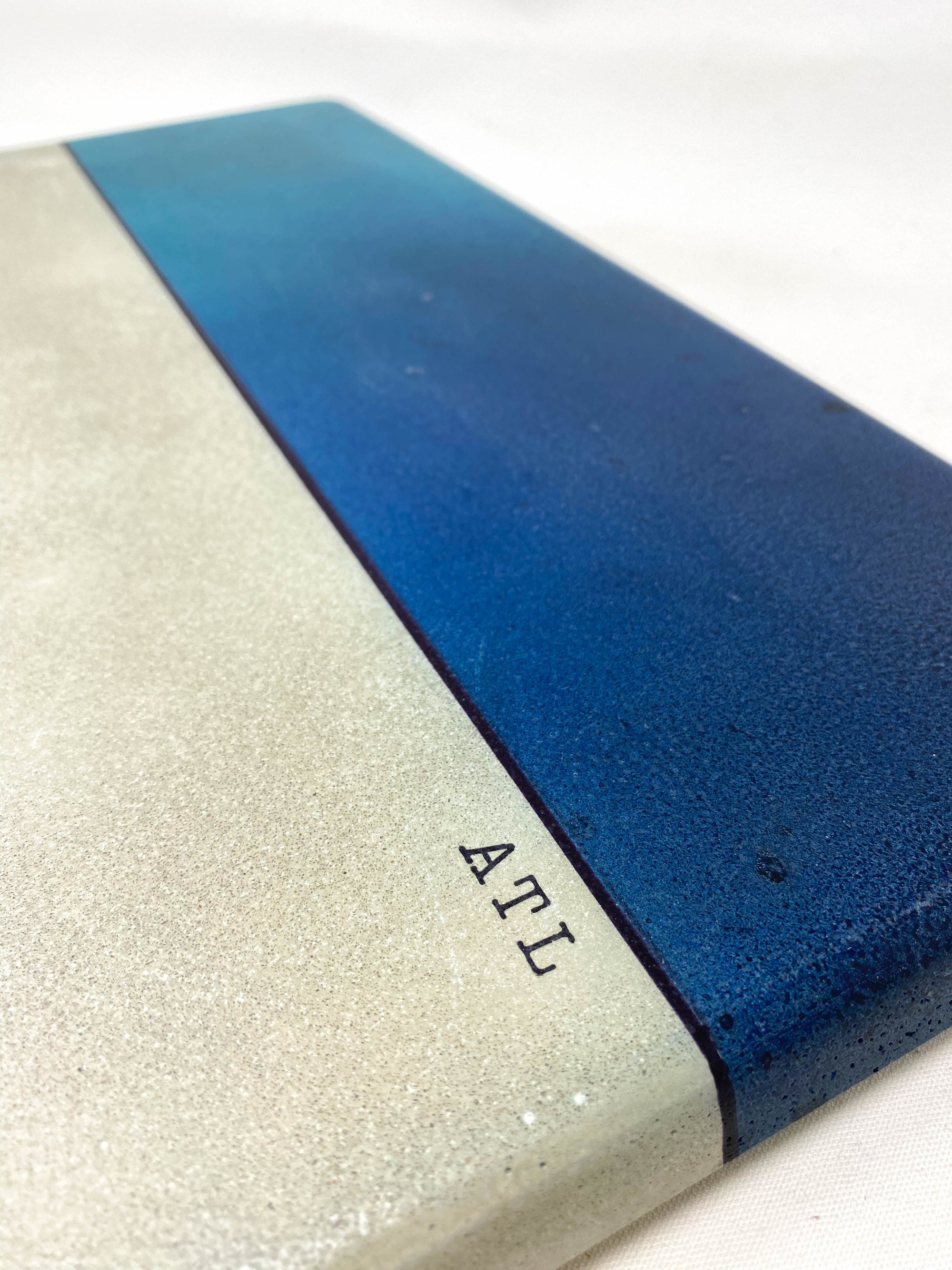 Concrete Cheeseboard - ATL (Large)