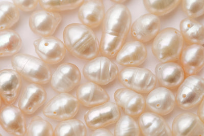 Goddess Pearl Necklace