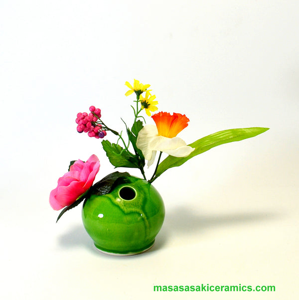 mini ikebana vase