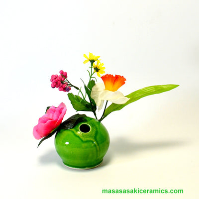 mini ikebana vase